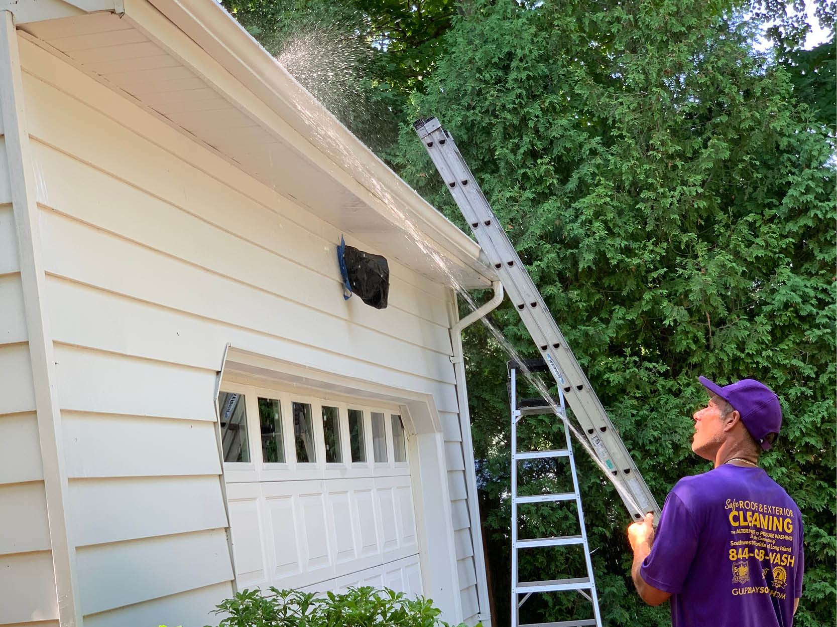long island gutter cleaning and washing