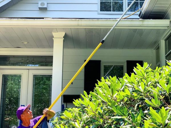 gutter cleaning in Long Island