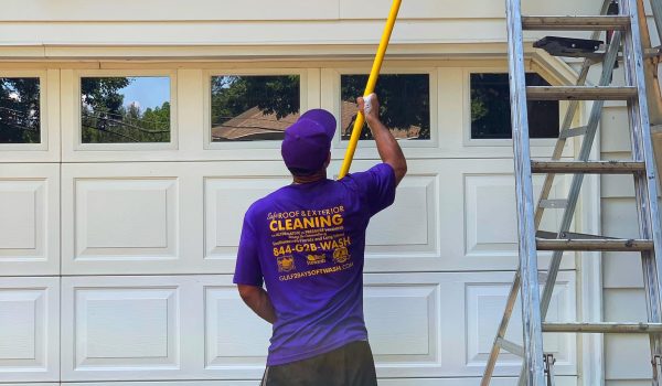 gutter cleaning in Long Island